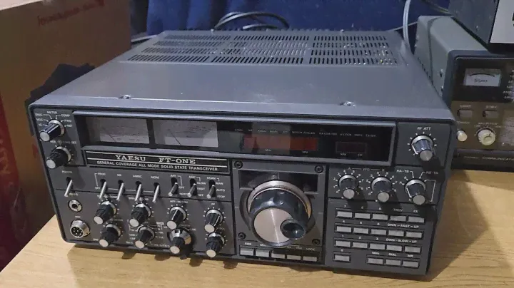 Yaesu FT-ONE Amateur HF Transceiver