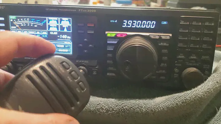 Ftdx3000 problem vfo fast light on and of with mic key up.