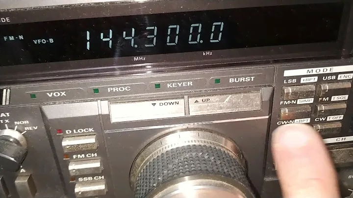 Yaesu FT-736R power input when key down FM 25W, made extra for Jean, no VOODOO