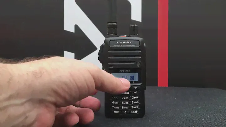 Adjusting the Squelch on the Yaesu FTA 250L