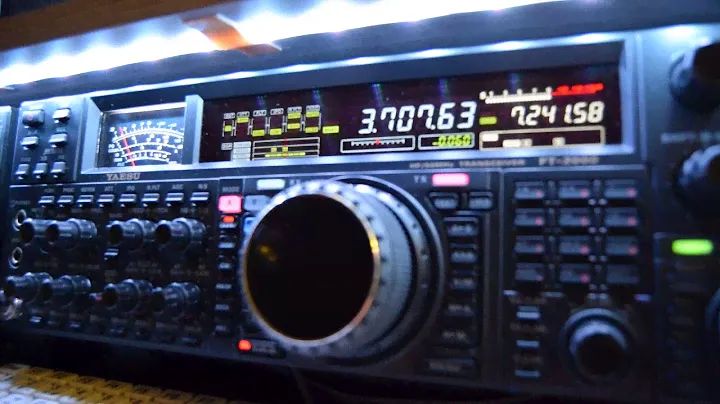 Yaesu FT 2000 & Ham radio & Dmu 2000