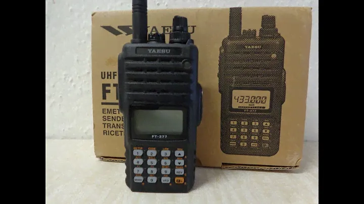 Yaesu FT-277 R распаковка и краткая информация.