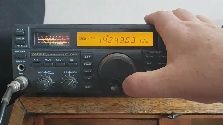 Yaesu FT-840