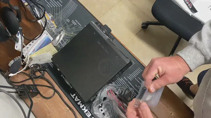 Yaesu FTDX-10 unboxing