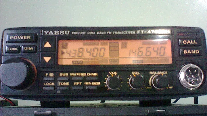 Yaesu FT-4700RH dual band VHF / UHF