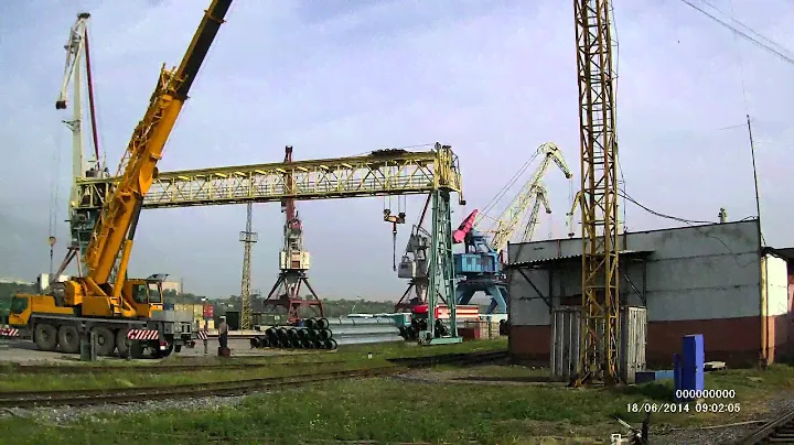 UB0ADE, Красноярск, подготовка мачты, будет установлена антенна XL - 222 (Русские ЯГИ)