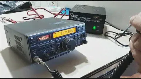 Radio Yaesu Ft-840