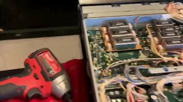 Yaesu 1000d inside filters and tcxo -1