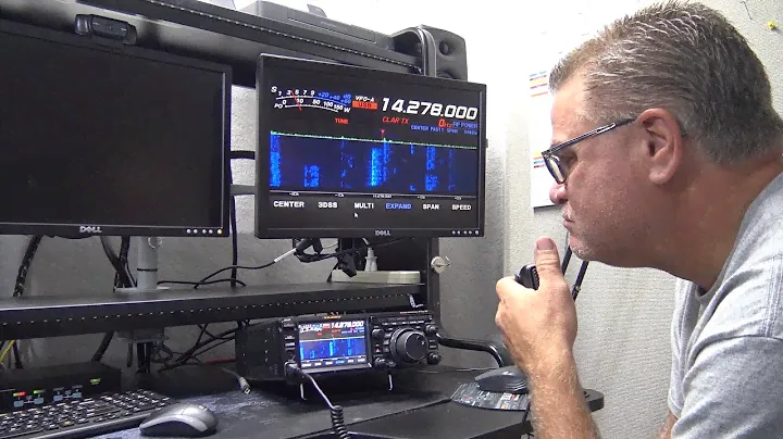 📻 NEW!! Yaesu FT-DX10 HF/6M Hybrid SDR Ham Radio Transceiver Review, Making Contacts!!!!