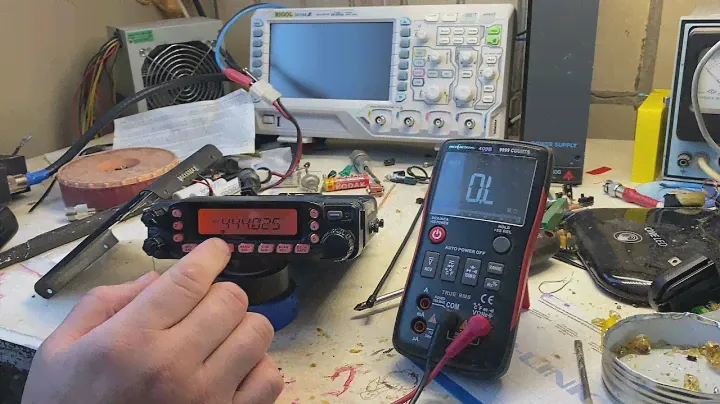 YAESU FT-7800 помер) 30 вольт !!! Жить или не жить??!