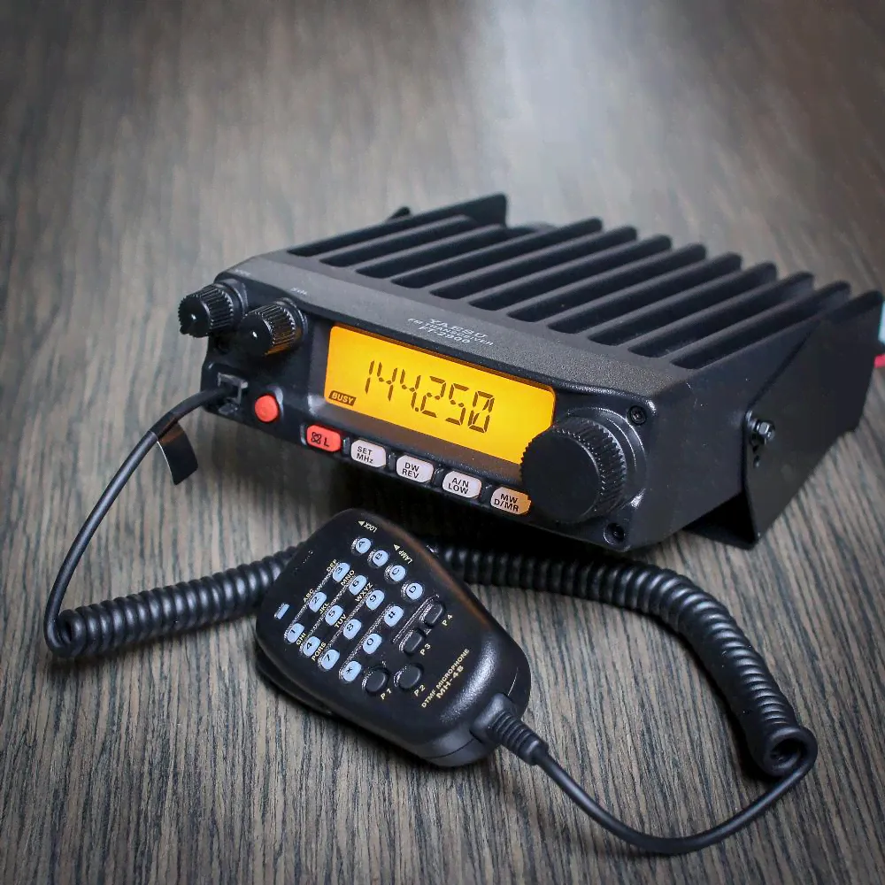 Базово-мобильная радиостанция YAESU FT-2900 R (136-174 МГц) 75 Вт-3