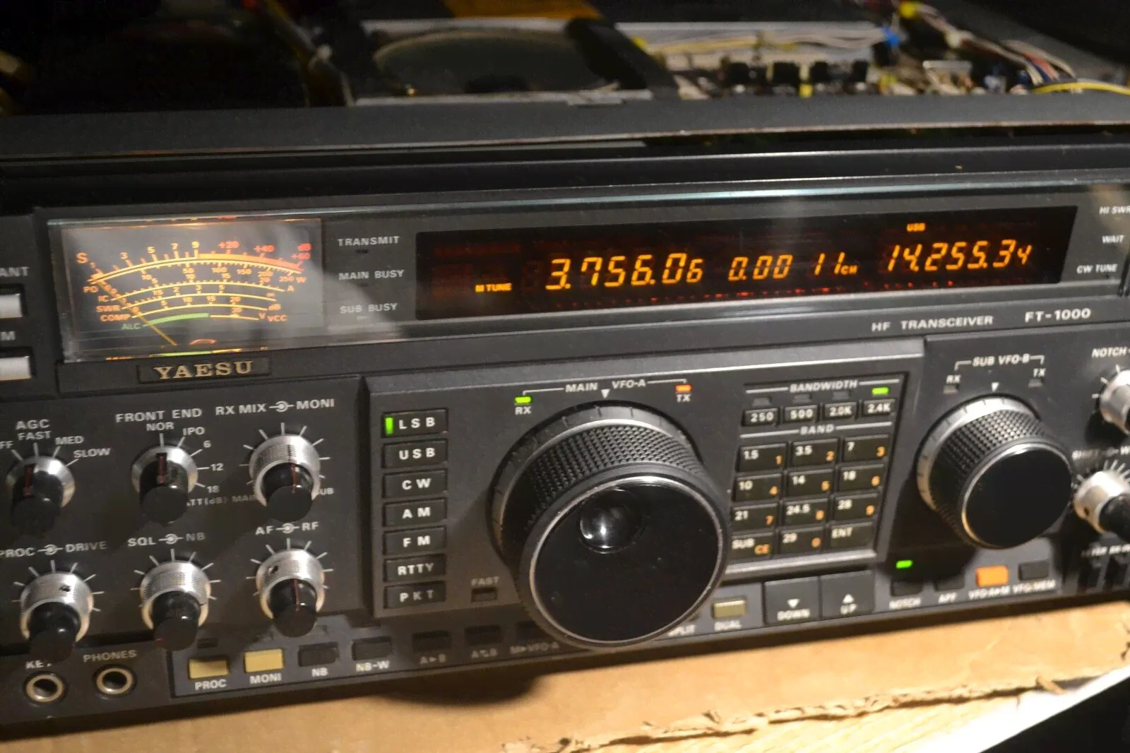 Yaesu FT-1000D HF HAM radio transceiver-0