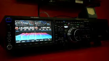 Yaesu FTDX101MP Hybrid SDR Transceiver - 200 Watt Model!