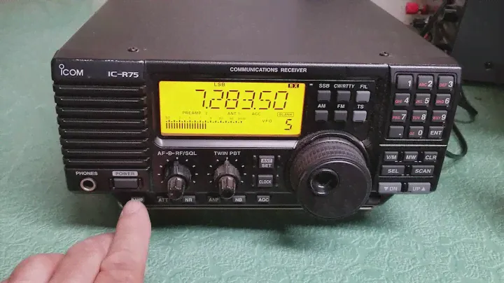Icom IC-R75 Communications Receiver