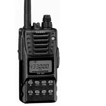 Портативная радиостанция YAESU VX-127/FNB-83/NC-88
