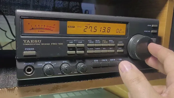 scan the bands with Yaesu FT840 and FRG-100.