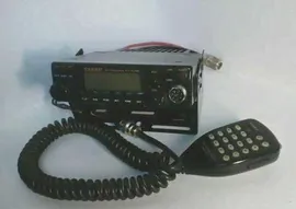 Yaesu ft-7200